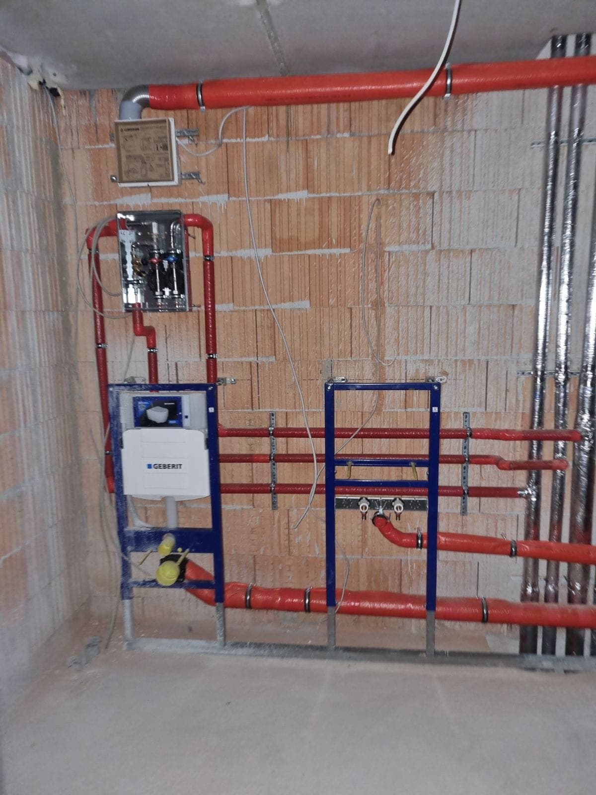 Vodoinstalater Beograd - postavljanje vodovodnih cevi